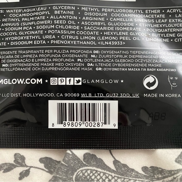 Glam Glow Bubble Sheet Mask - Picture 3 of 4